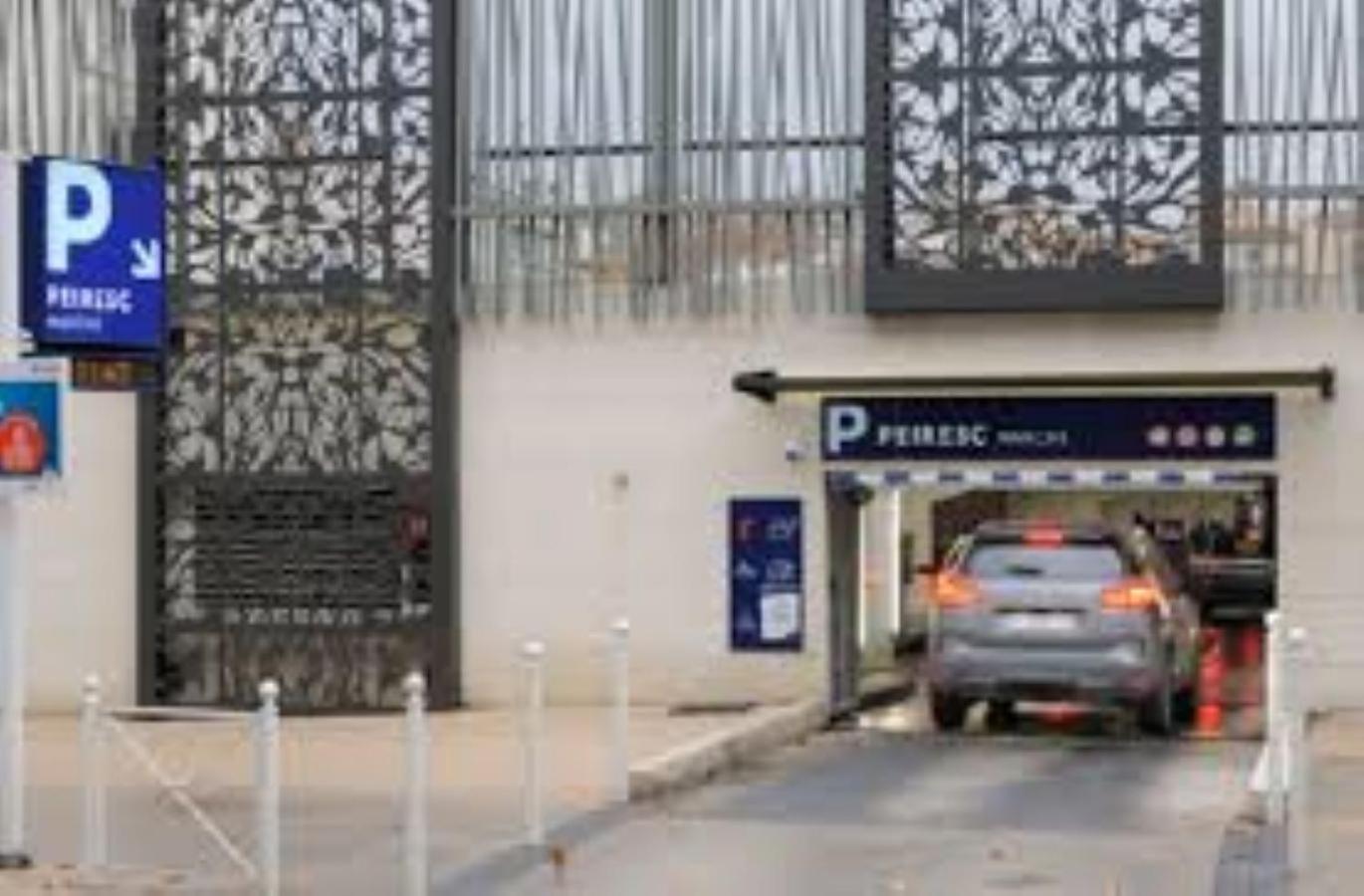 Grand Hotel Dauphine Toulon, Boutique Hotel & Suites Екстериор снимка
